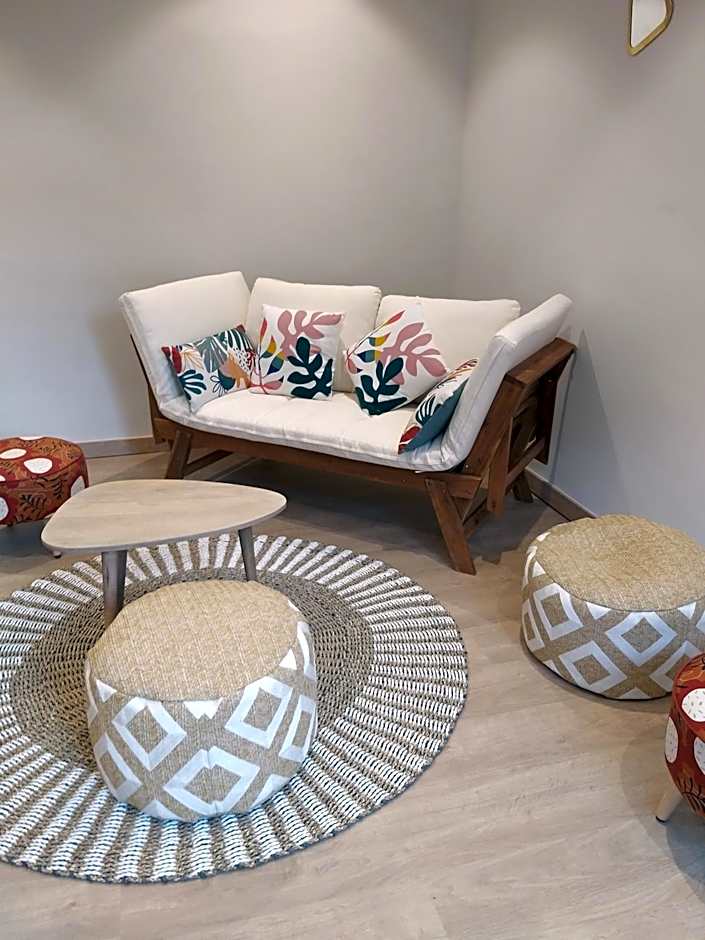 Intense Boutik-Hôtel