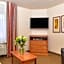 Candlewood Suites Bloomington-Normal By IHG
