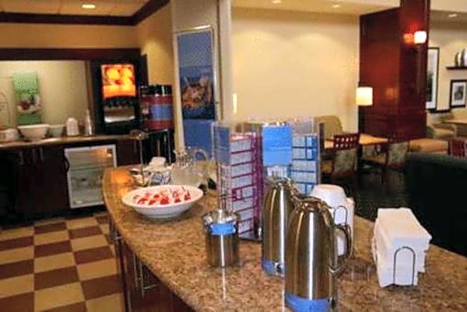 Hampton Inn & Suites Owasso