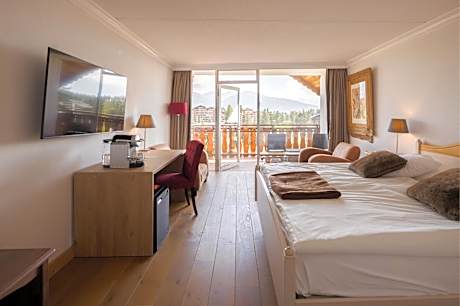 Superior Double Room with Mountain View