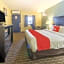 OYO Hotel Knoxville TN Cedar Bluff I-40