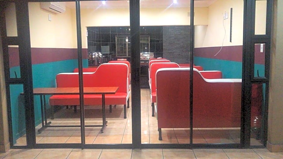 Pale Bohemia Bed And Breakfast