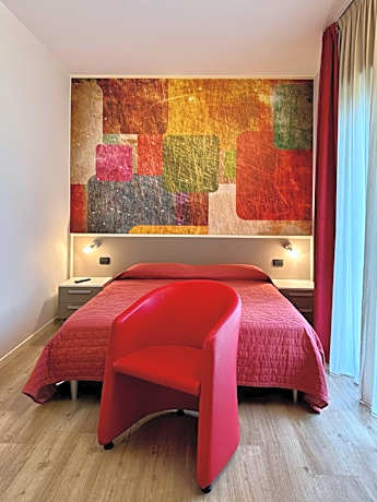 Double Room with Balcony (3 Adults)