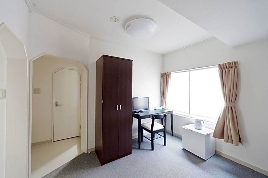 Shin-Okubo City Hotel