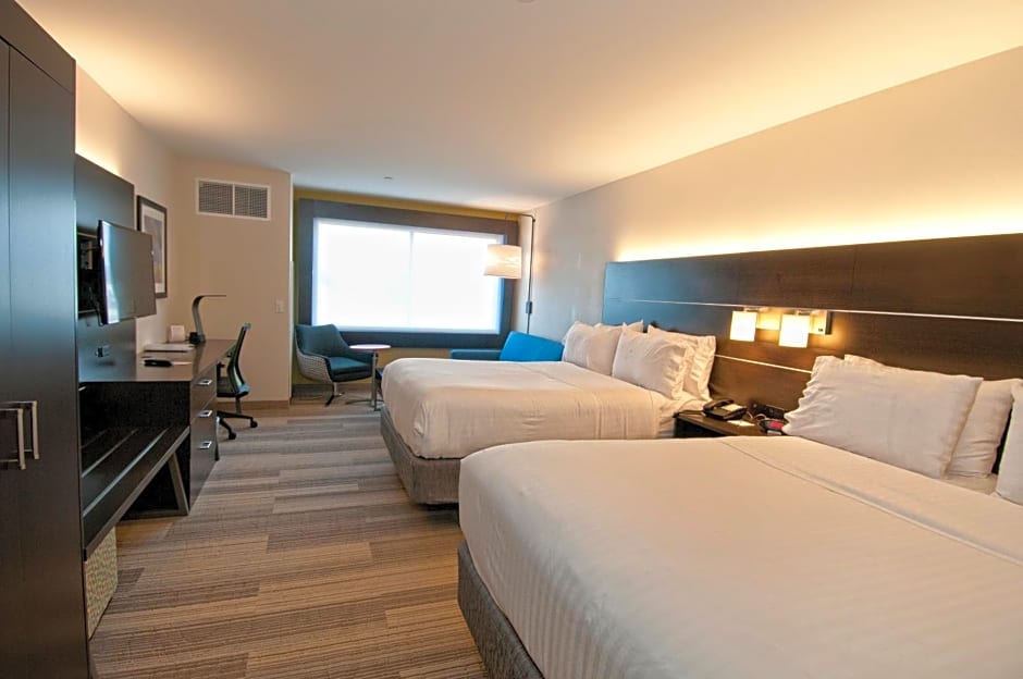 Holiday Inn Express & Suites Johnstown, an IHG Hotel