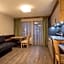 Hotel & Apart Central