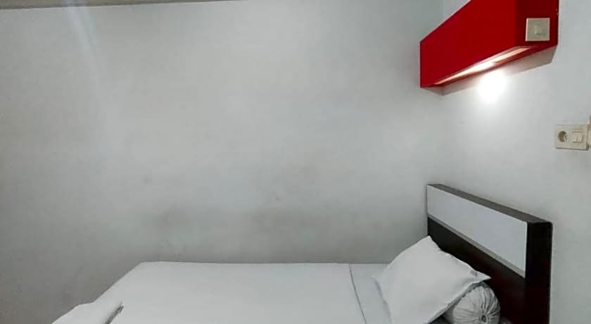 Hotel Riverside Manado