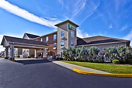 Holiday Inn Express & Suites Columbus SE - Groveport By IHG