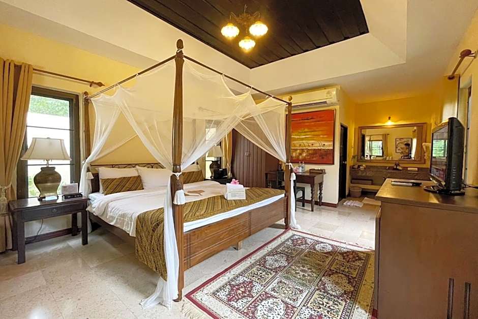 Photo 1 of 5 of Villa