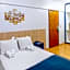 Carillon Plaza Hotel