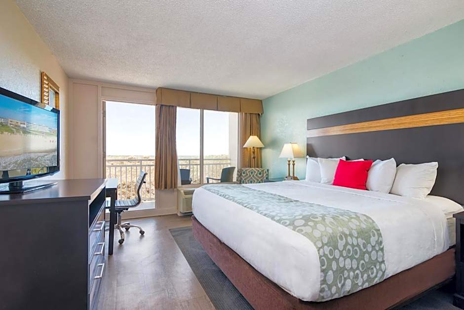 Ramada Plaza by Wyndham Nags Head Oceanfront