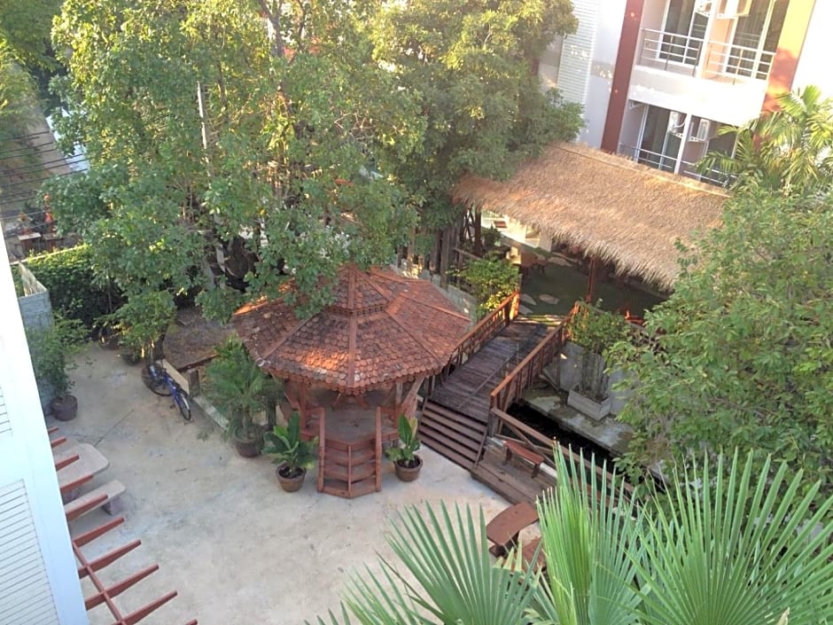 The Loft Resort Bangkok