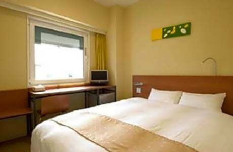 Standard Room with Loft - Non-Smoking