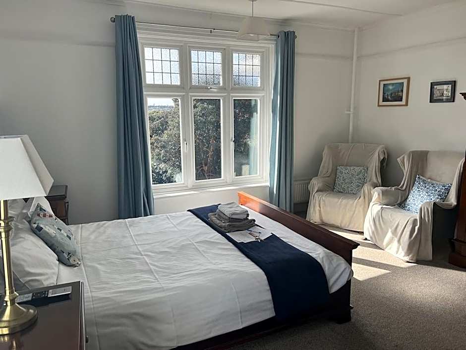 Gwyndra House B&B