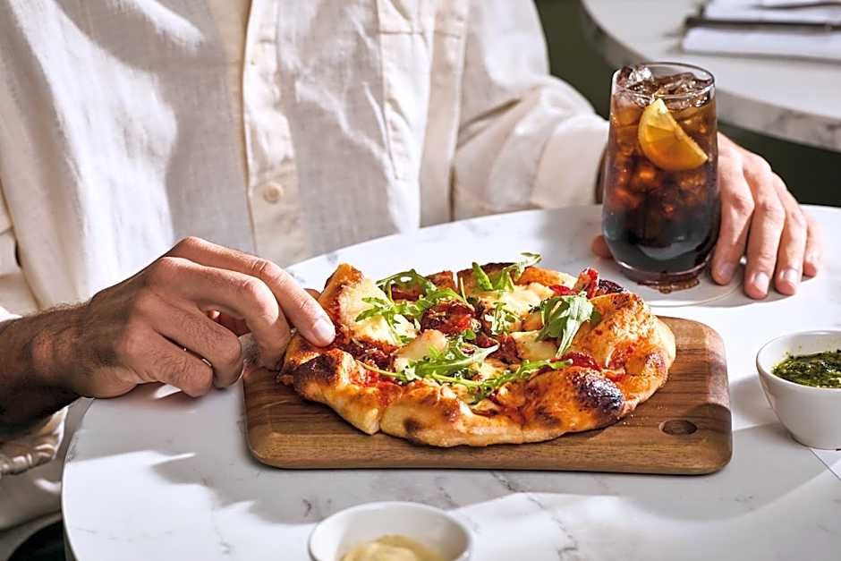 DoubleTree by Hilton Rotterdam Centre