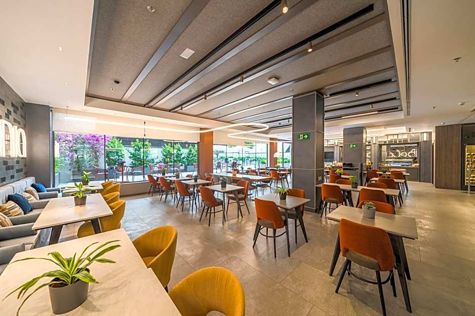 Catalonia Gran Via Bilbao