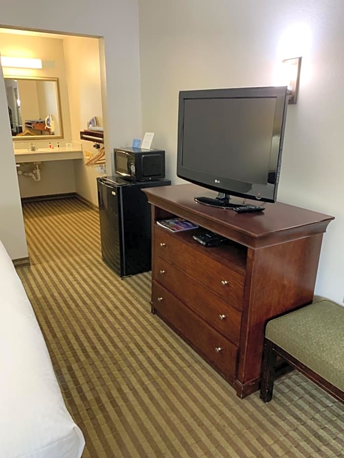 Days Inn by Wyndham Ocean Springs