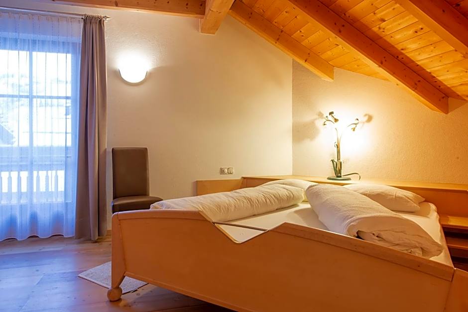 Apartments Ciasa Costisela