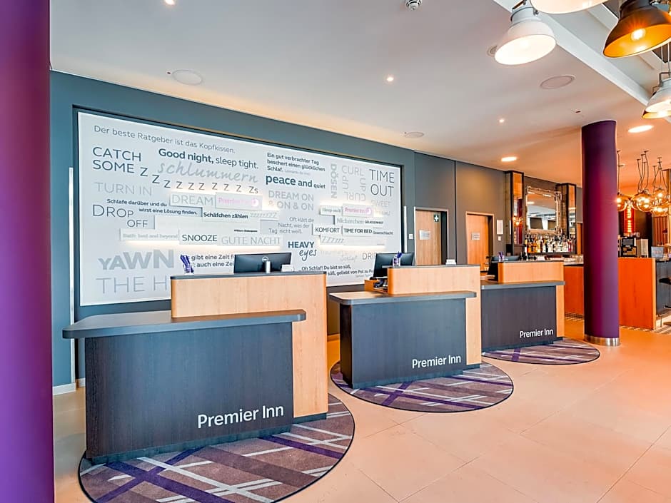 Premier Inn Mannheim City Centre