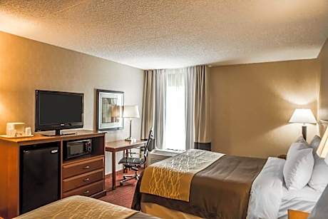 Queen Room with Two Queen Beds - Non-Smoking