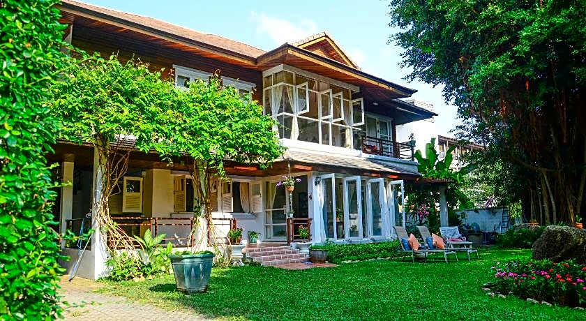 Banyan House Samui Bed & Breakfast (Adults only)