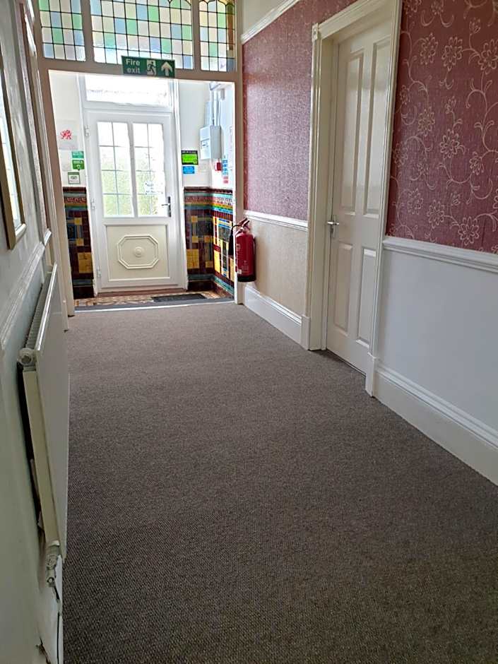 Ty Castell Guest House