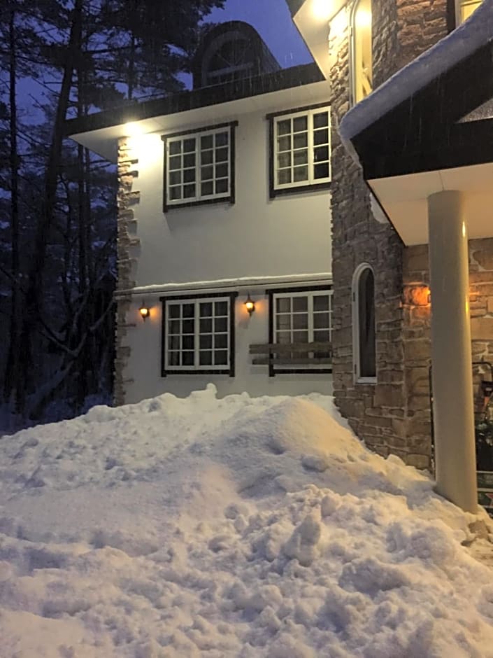 Chateau Lausanne – Hakuba, GA