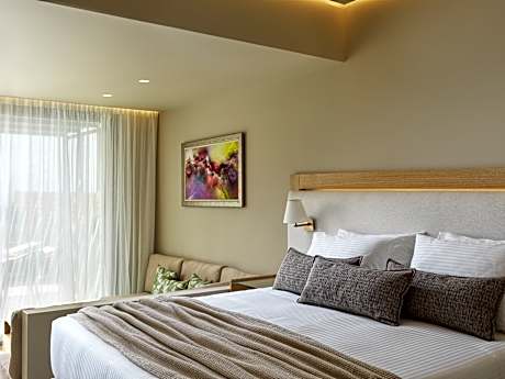 Junior Suite Forest View with Cozy Private Pool (Accessible)