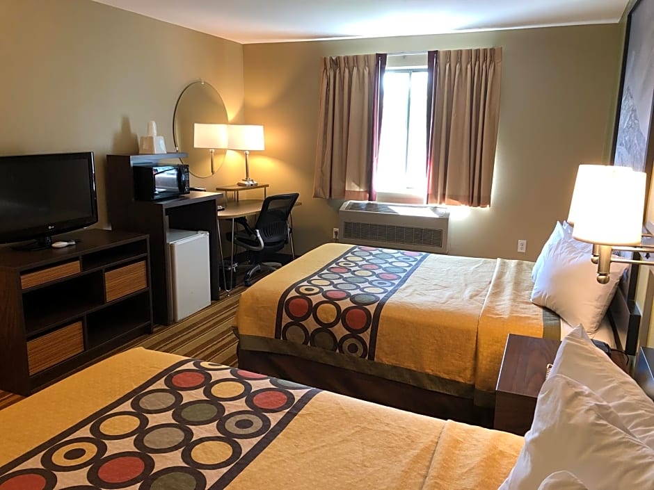 Super 8 by Wyndham S Jordan/Sandy/Slc Area