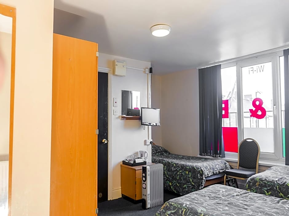 La Tavola Calda Hotel