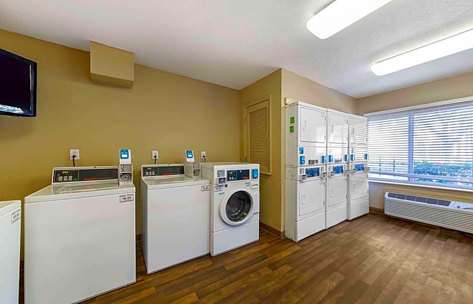 Extended Stay America Suites - Boca Raton - Commerce