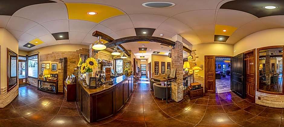 Napraforgó Wellness Ház és Panzió