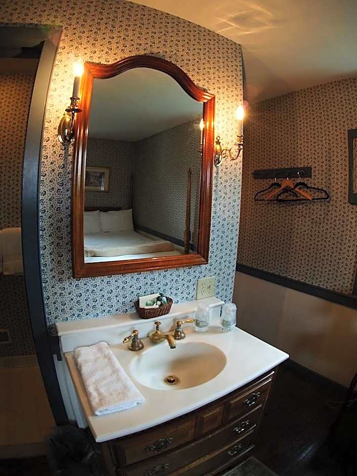 Duling Kurtz House & Country Inn