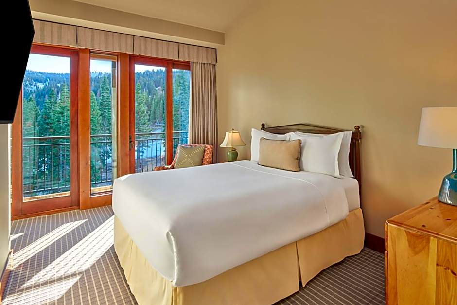 The Ritz-Carlton Lake Tahoe