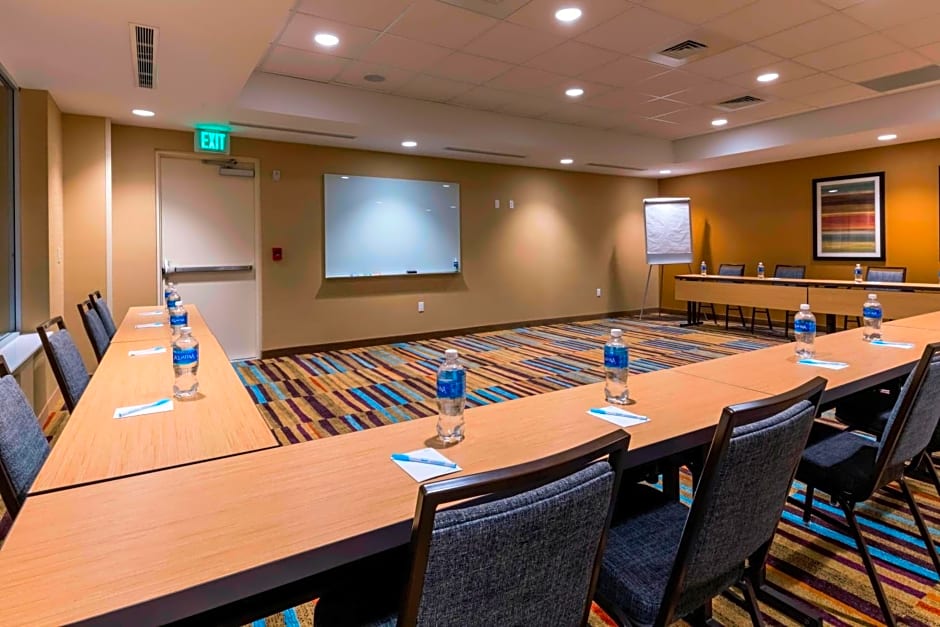 Fairfield Inn & Suites by Marriott Boston Marlborough/Apex Center