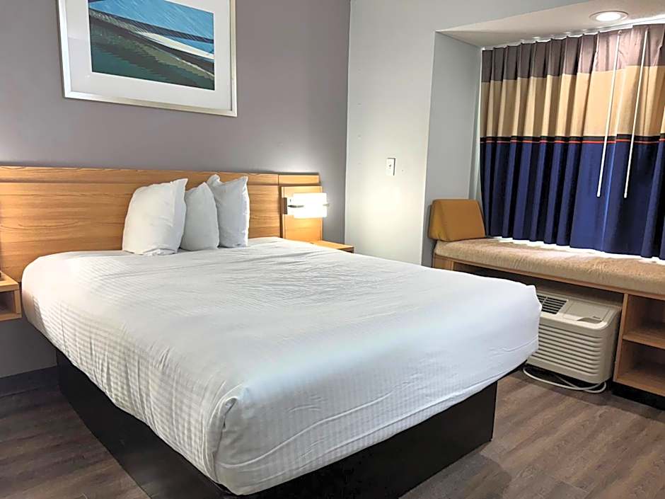 Microtel Inn & Suites by Wyndham Cottondale/Tuscaloosa