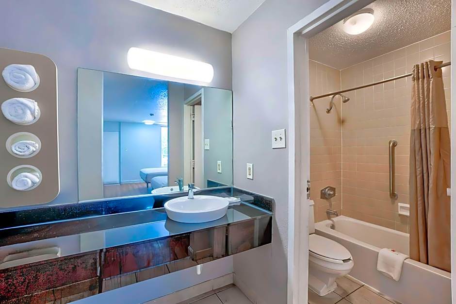 Motel 6-Gainesville, FL