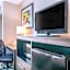 Quality Inn & Suites Leesburg Chain of Lakes