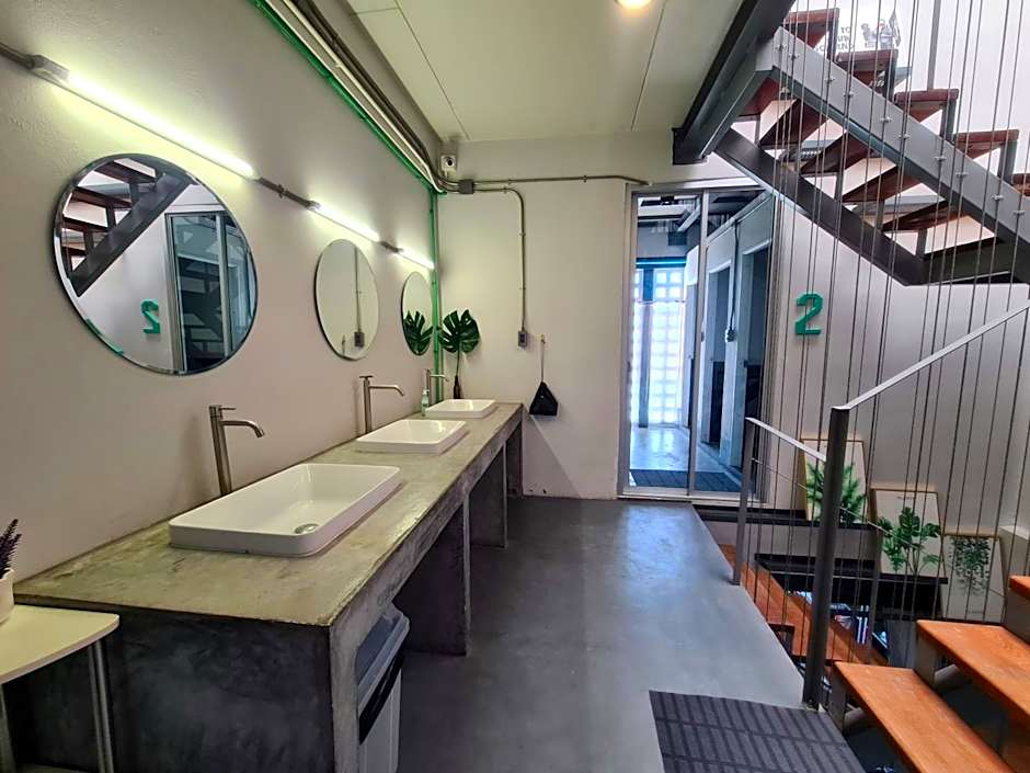 Hybrit hostel
