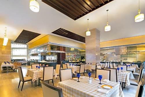 Four Points by Sheraton Tai'an