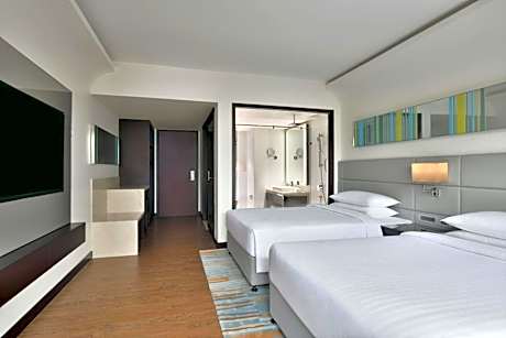 Executive Club Twin Room - Executive Lounge Access, City View