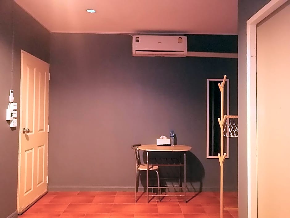 airport house