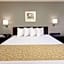 Travelodge by Wyndham College Park