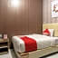 OYO 359 Executive Inn