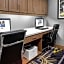 Hampton Inn By Hilton & Suites Los Angeles/Hollywood, CA