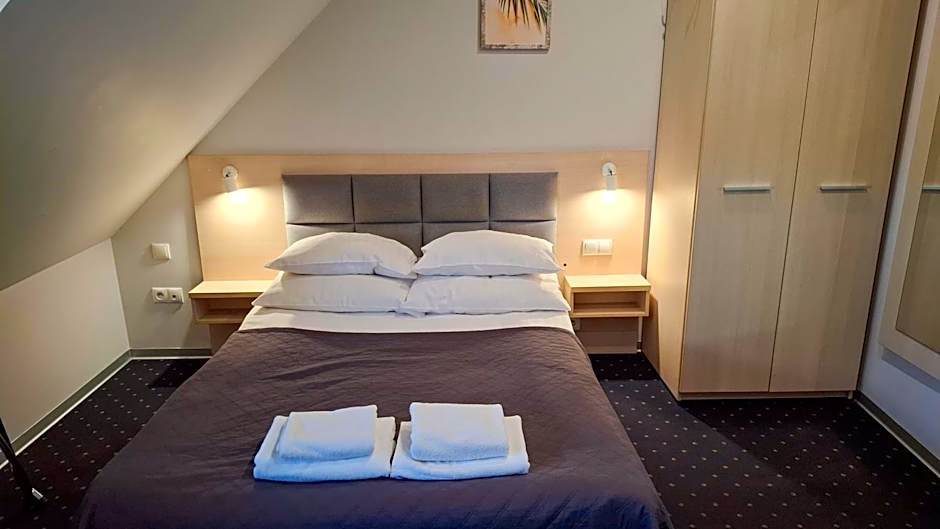 Hotel Podjadek