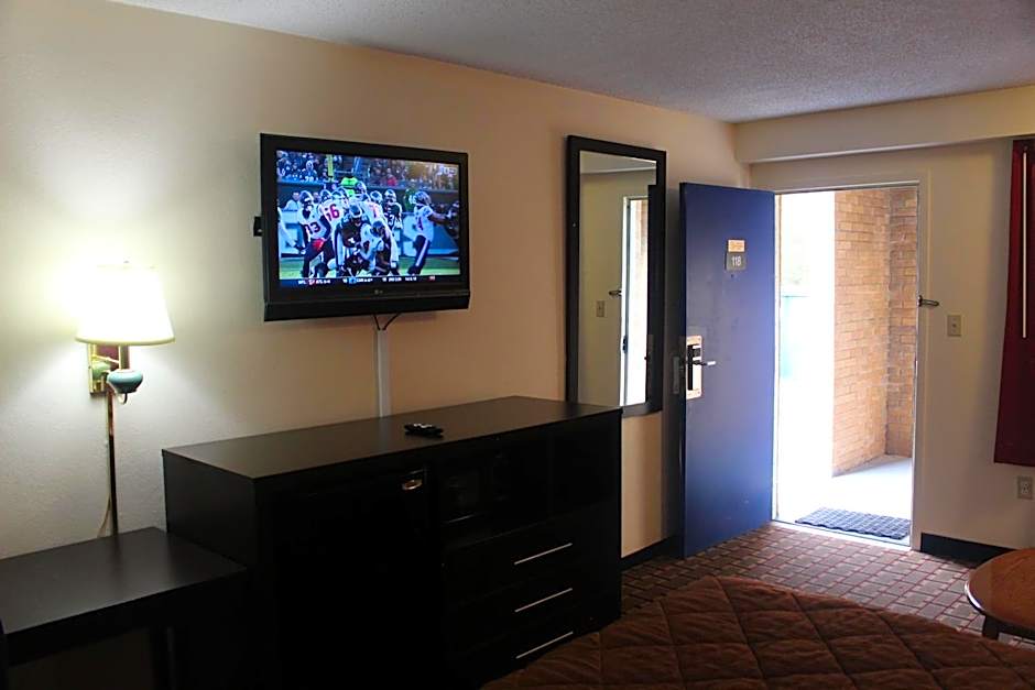 Americas Best Value Inn Fredericksburg N