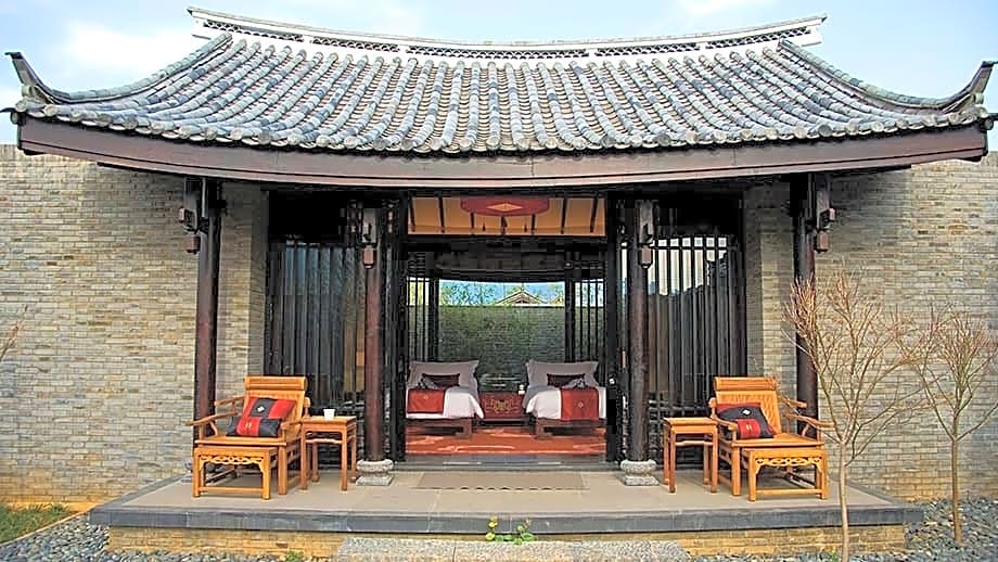 Banyan Tree Lijiang