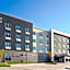 Holiday Inn Express & Suites Lubbock Central - Univ Area By IHG
