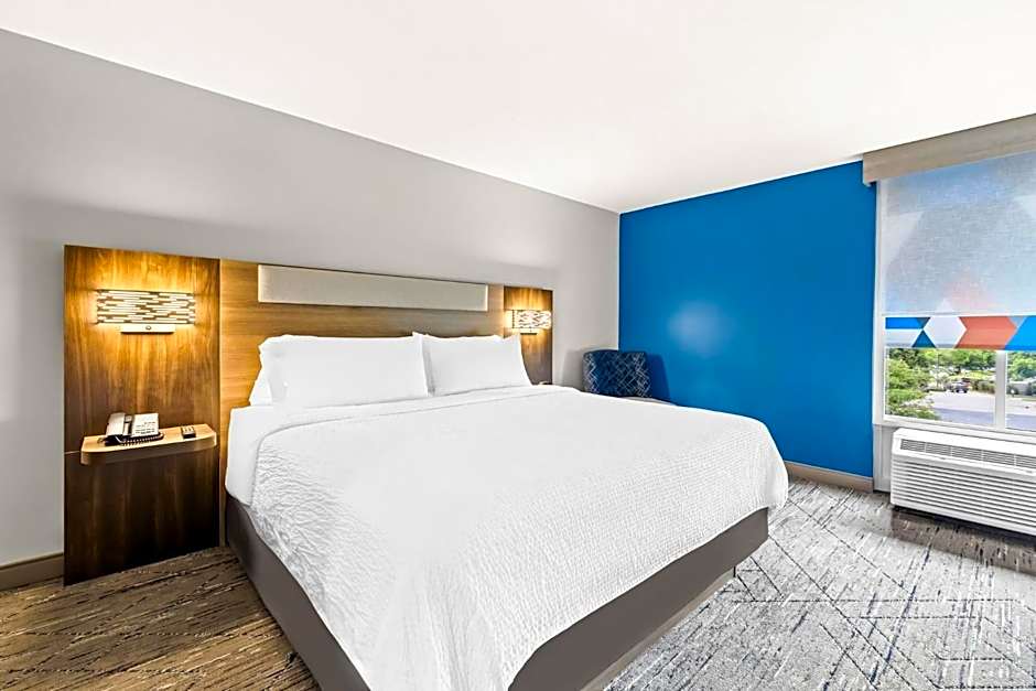 Holiday Inn Express Nashville-Hendersonville By IHG